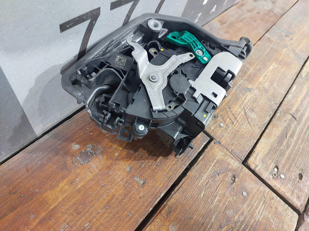 Замок двери задней правой BMW 5-Series (G30)  Б/У Оригинал 51227281940