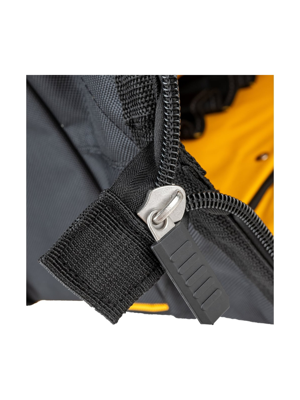 Сумка на колесах 27 карманов Inforce 11-25-17