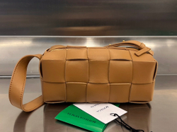 Bottega Veneta Small Brick Cassette 23 cm