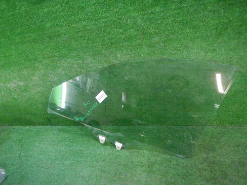 Стекло двери переднее левое Mazda CX-5 1 (2011-2017)