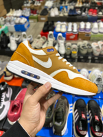 Nike Air Max 1 "Curry"