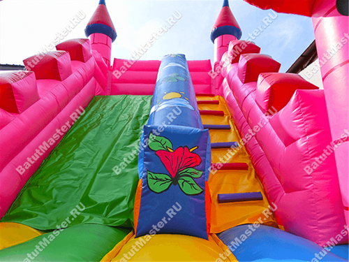Надувная горка "Розовая крепость"