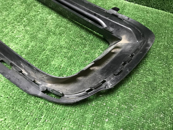 Накладка переднего бампера Porsche Cayenne 3 17-23