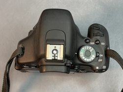 Canon 600D kit 18-55mm 3.5-5.6 IS ll 7.856 Кадров