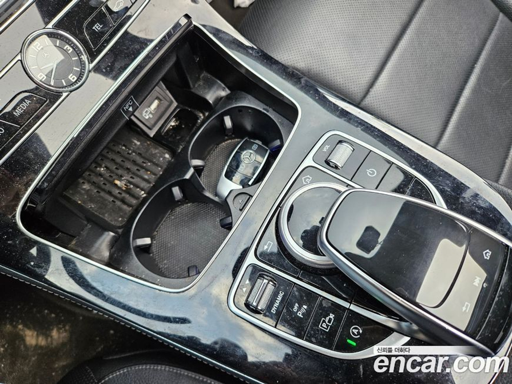 Mercedes-Benz E-Class W213 E300 Avangarde (02.2020)