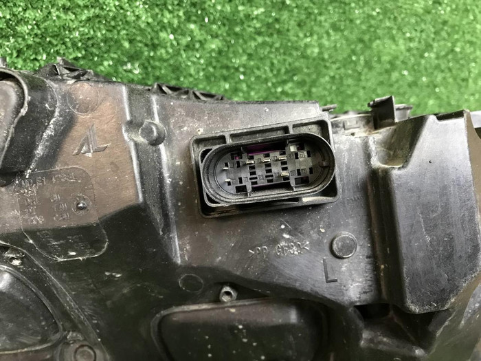 Фара левая Mercedes S W223 (20-нв) Digital Light