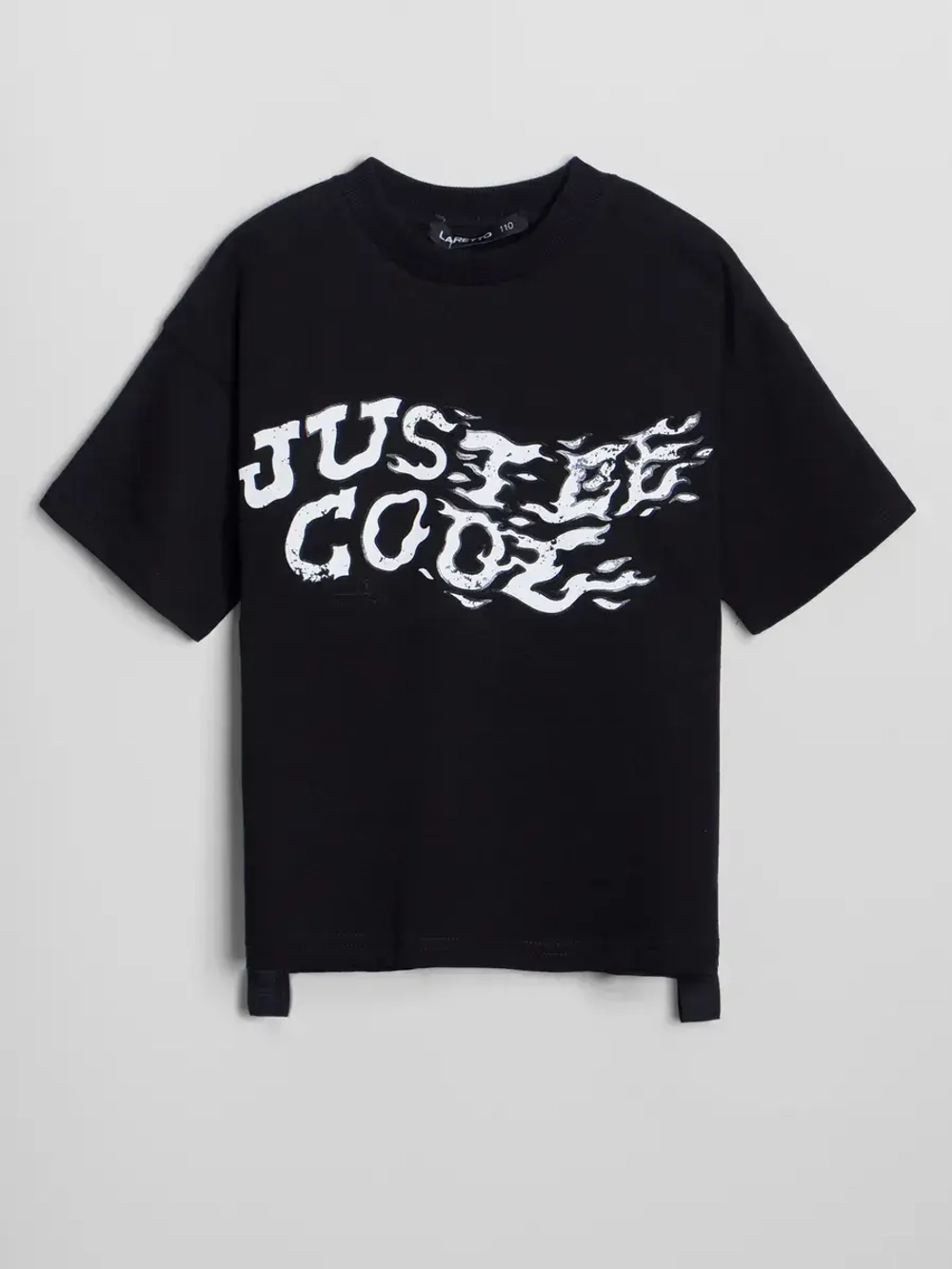 Черная футболка для мальчика в школу