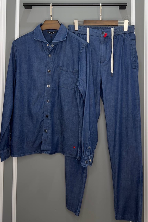 Джинсовый костюм Kiton