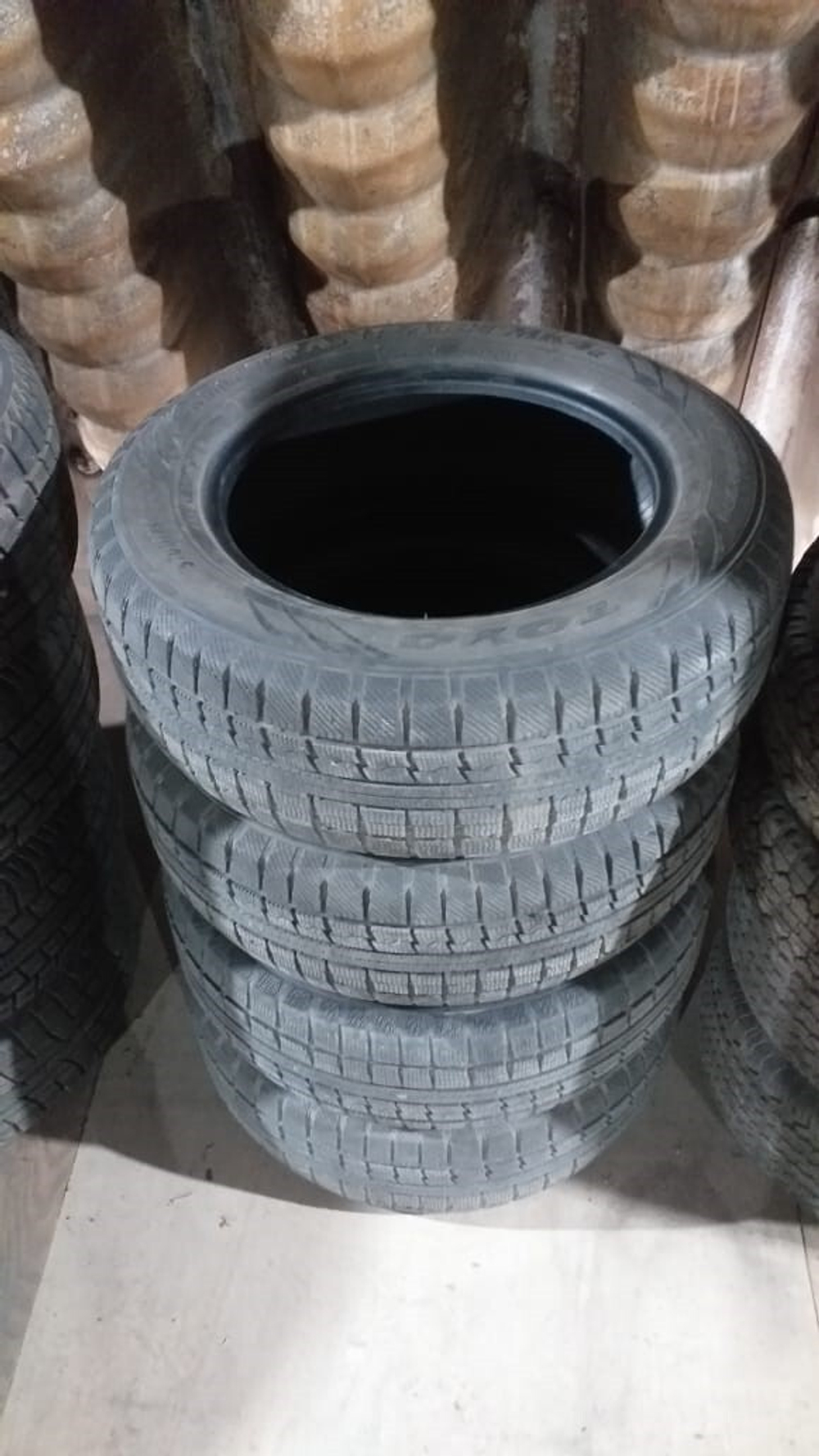 Шины ToyoTranpath MK4 215/60 R16 4шт.