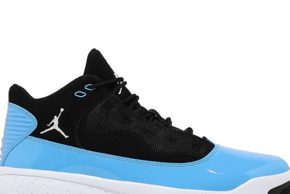 Кроссовки Jordan Max Aura 2