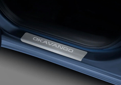 Накладки на пороги AutoMax для Geely Okavango (VX11) 2023-, только рынок РФ, нерж. сталь, с надписью, 4 шт., AMGEOKA01