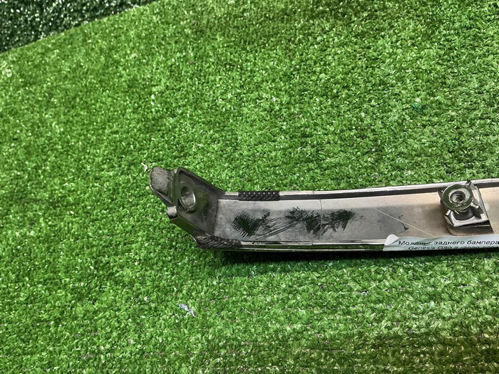 Молдинг заднего бампера Genesis G80 2 (2020-2024)