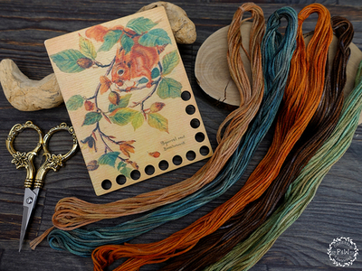 Комплект органайзер + набор ниток "Осенняя белка"