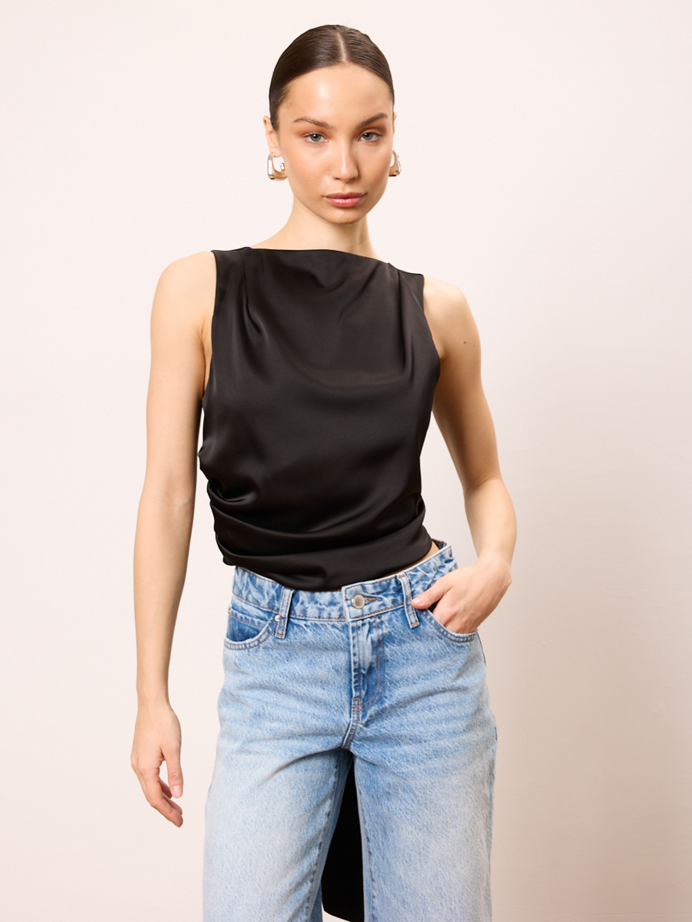 Топ блуза вечерний атласный с открытой спиной