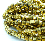 БВЛ002НН4 Хрустальные бусины квадратные, цвет: золото металлик, размер 4 мм, кол-во: 44-45 шт.
