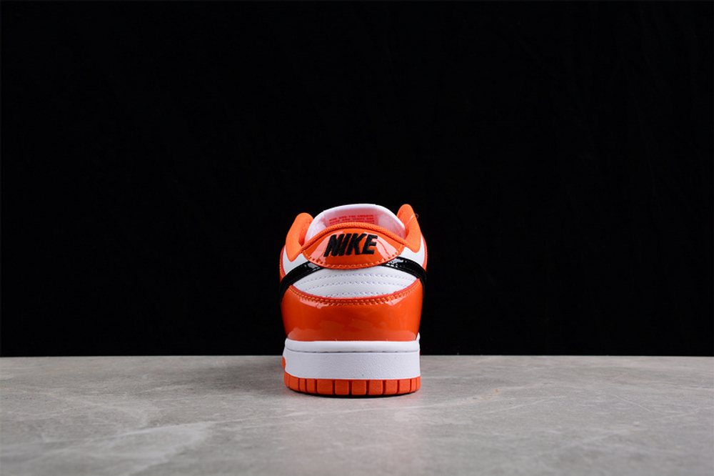 Nike Dunk Low Patent Halloween