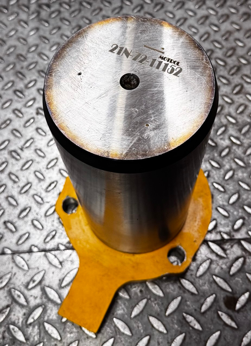 Палец 21N-72-11152