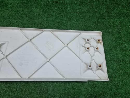 Спойлер кабины правый Ford Cargo (2011-н.в.)