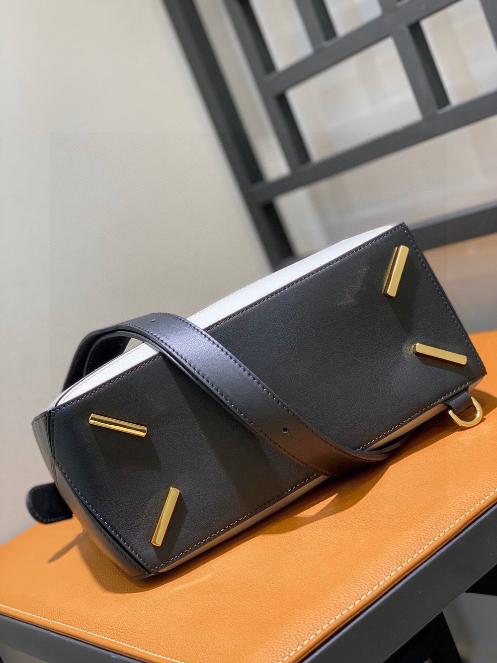 Loewe Puzzle 29 cm
