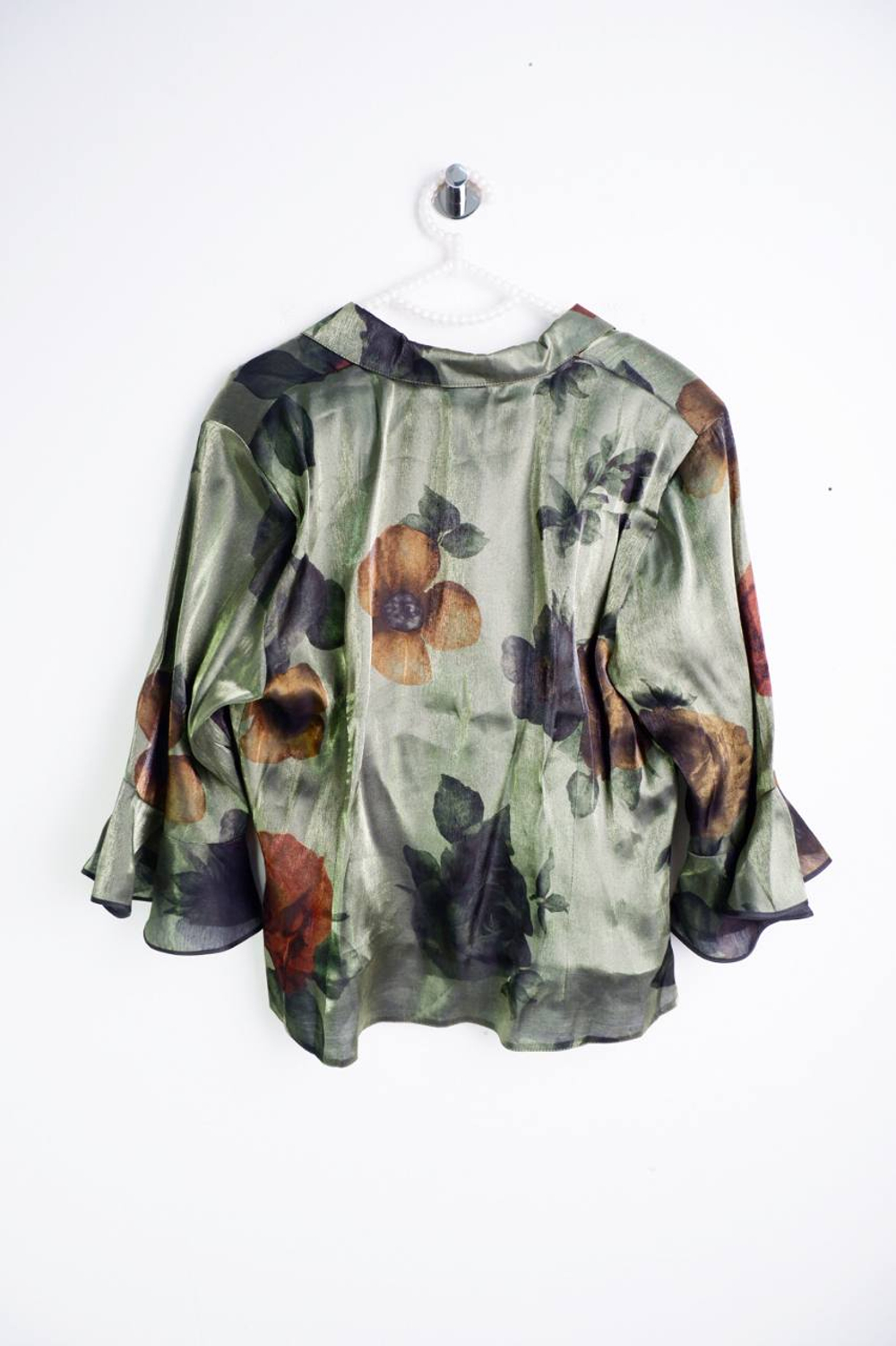 Блузка оригинального дизайн, визуально на 44 размер