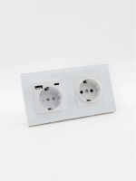 Розетка двойная с заземлением из стекла с USB и Type-C