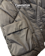 Комбинированная куртка кофейного цвета со сливочным воротником стойка