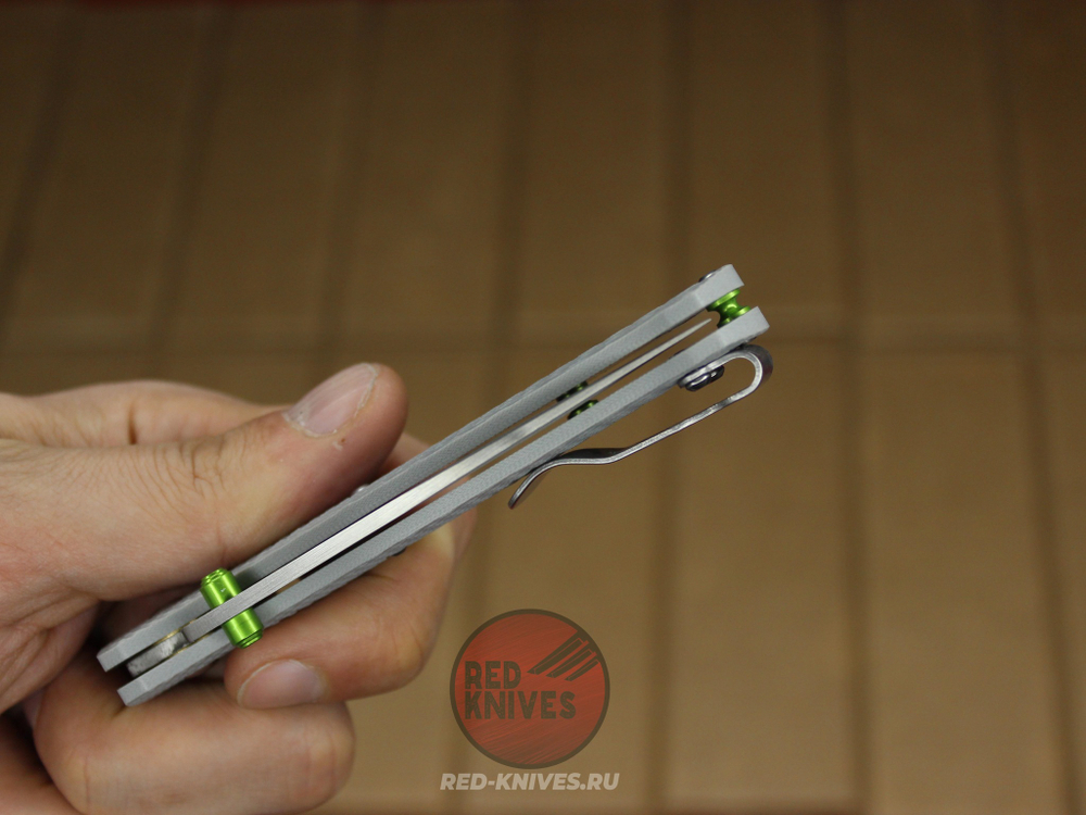 Нож Benchmade 535 Bugout G10 - серая рук., белый клинок 535G10GRST