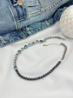 Колье ассим.с темным жемч.Майорка,гематитом,с серебр.,серо-голуб. и прозр.кристаллами Swarovski. Регулировка длины.