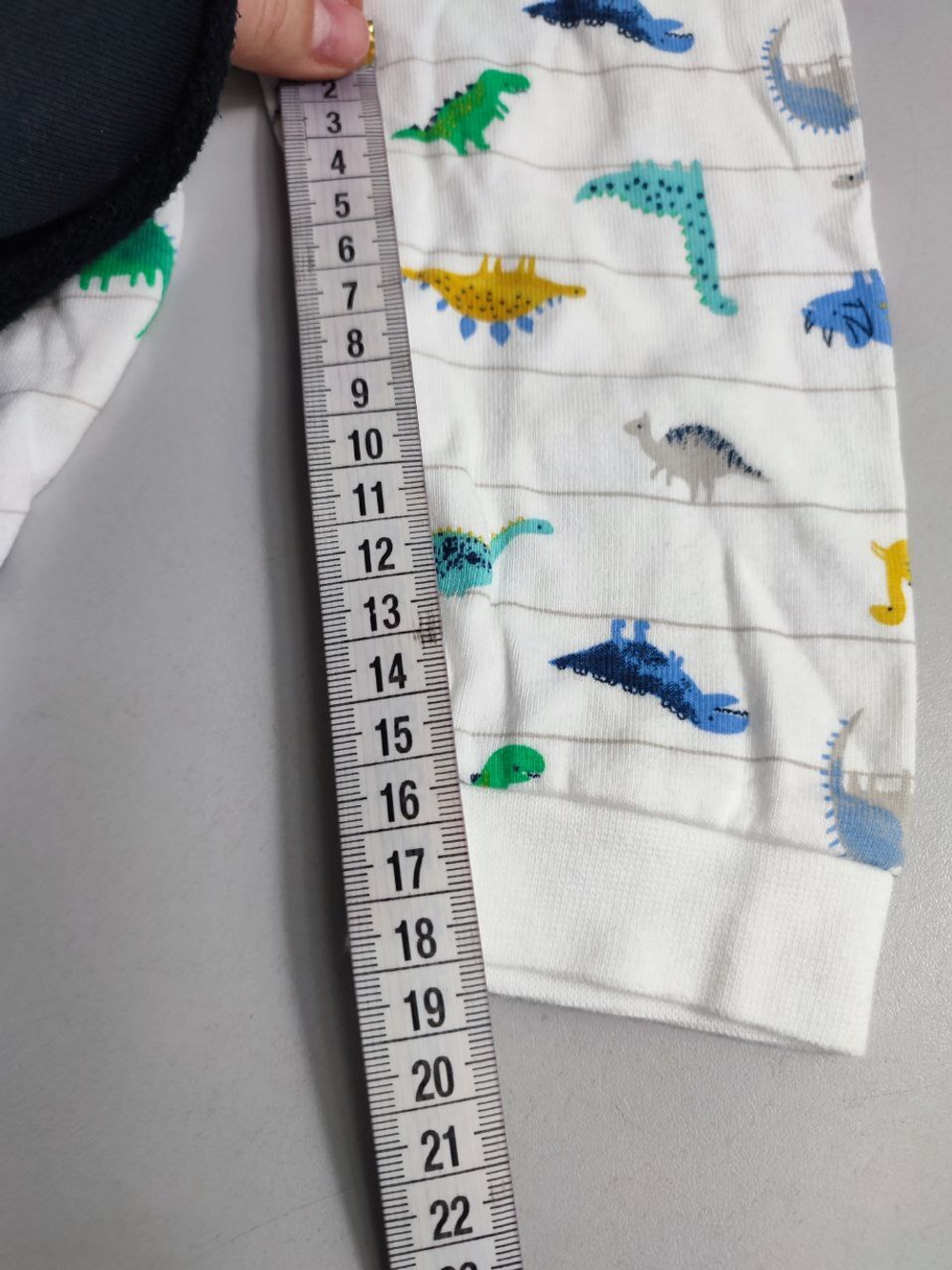 Штаны с принтом на 4 месяца