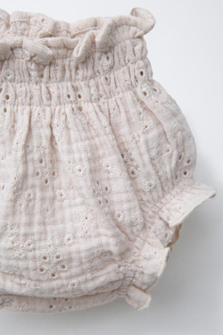 ZARA ТРУСЫ С ЦВЕТОЧНОЙ ВЫШИВКОЙ, БЕЖЕВЫЙ