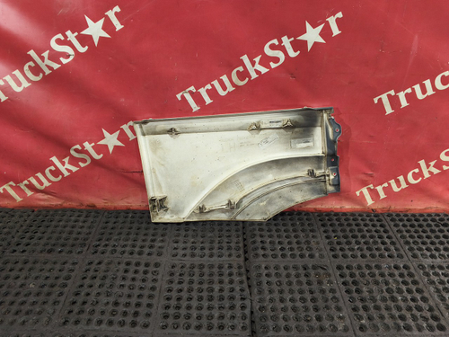 Продолжение крыла левого