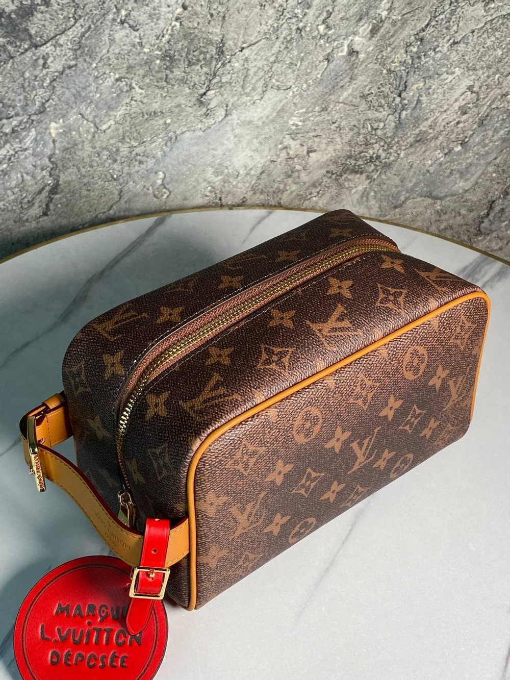Косметичка Louis Vuitton