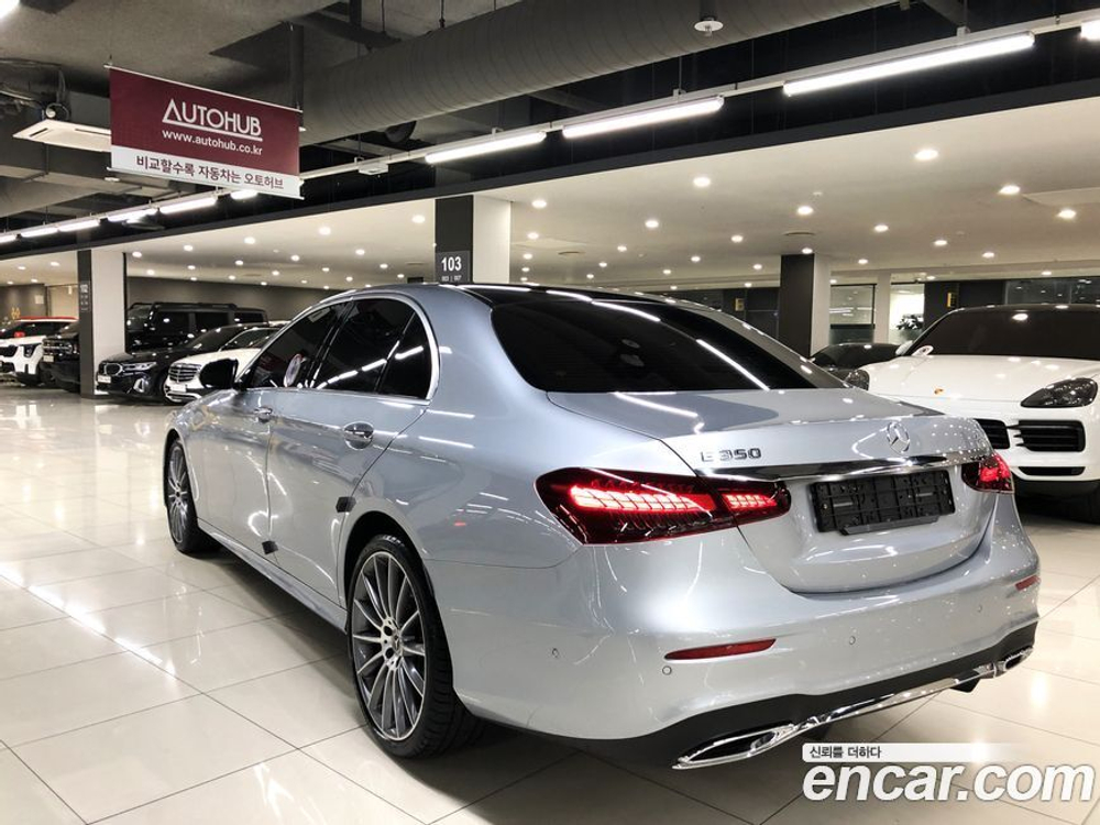 Mercedes-Benz E-Class W213 E350 4MATIC AMG Line (05.2022)