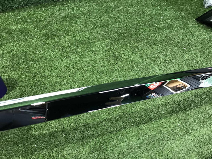 Молдинг заднего бампера Bentley Bentayga (2015-2020)