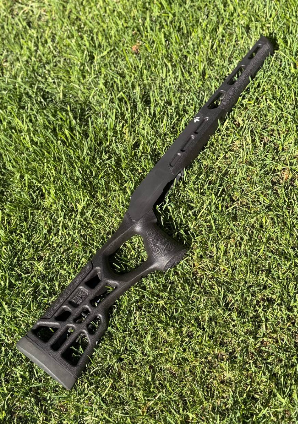 Шасси AKILA BLASER R8 ACSR8JE EXO VENOM