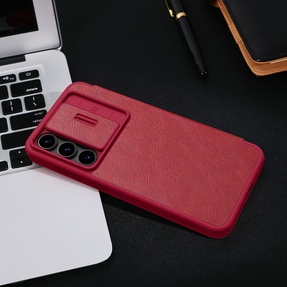 Кожаный чехол книжка красного цвета от Nillkin для Samsung Galaxy S24 FE, серия Qin Pro Leather с защитной шторкой для камеры