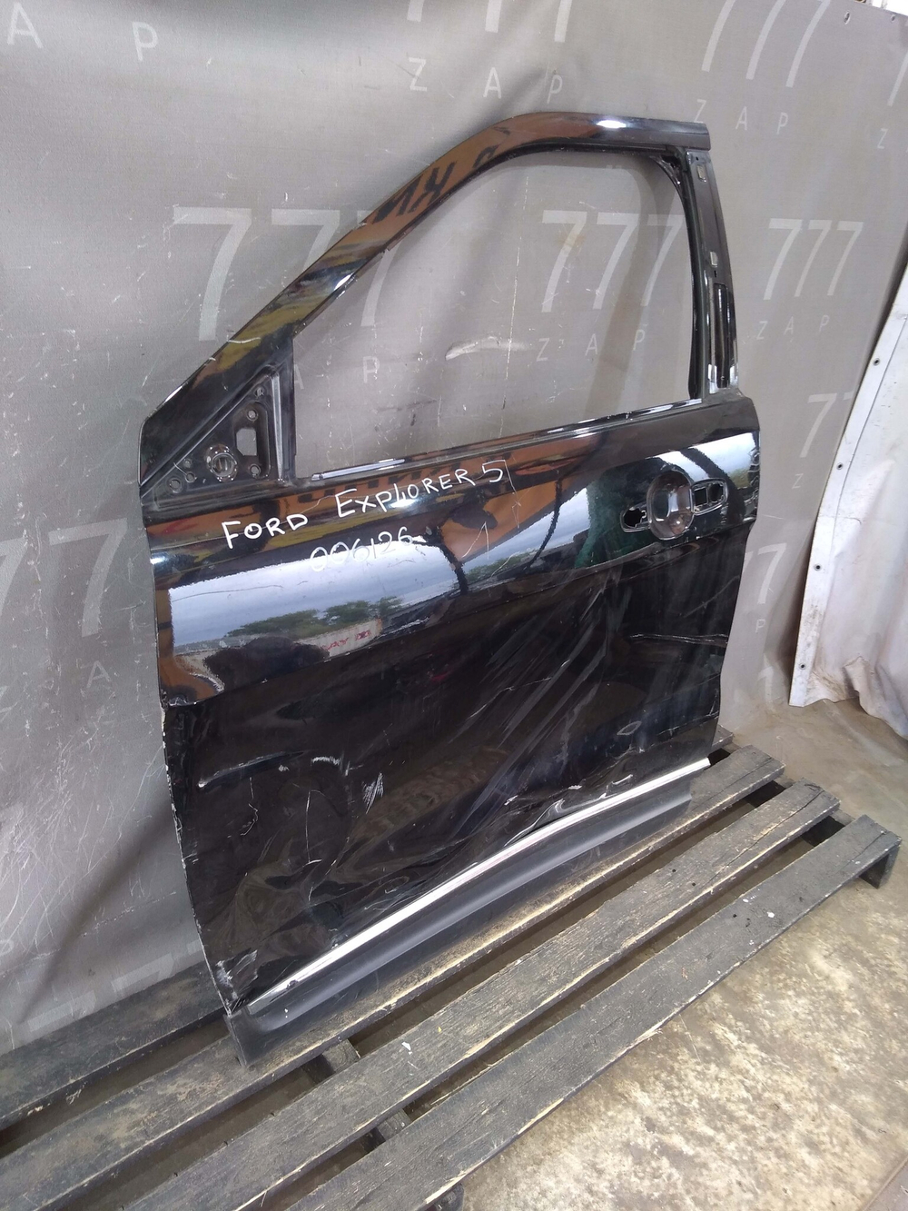 дверь передняя левая Ford Explorer 5 15-21 Б/У Оригинал JB5Z7820125B
