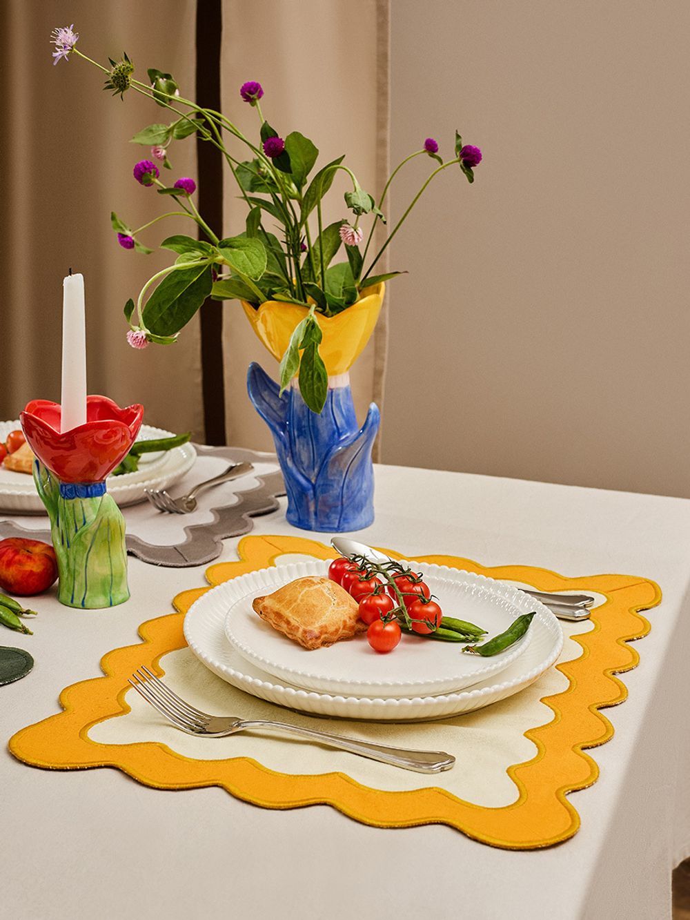 Салфетка под приборы с контрастным кантом горчичного цвета из коллекции Trendy Ruffles, 35х45 см