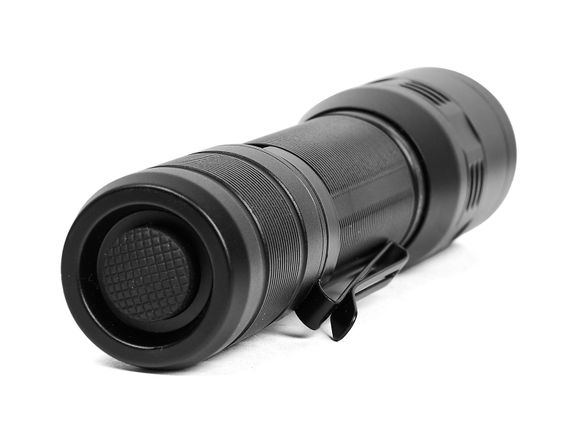 Фонарь подствольный Ручной фонарь Skywoods WILD 2500 люмен, USB-Type C, холодный свет, IP67