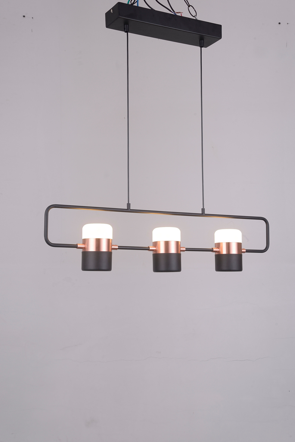 люстра Ling PL3