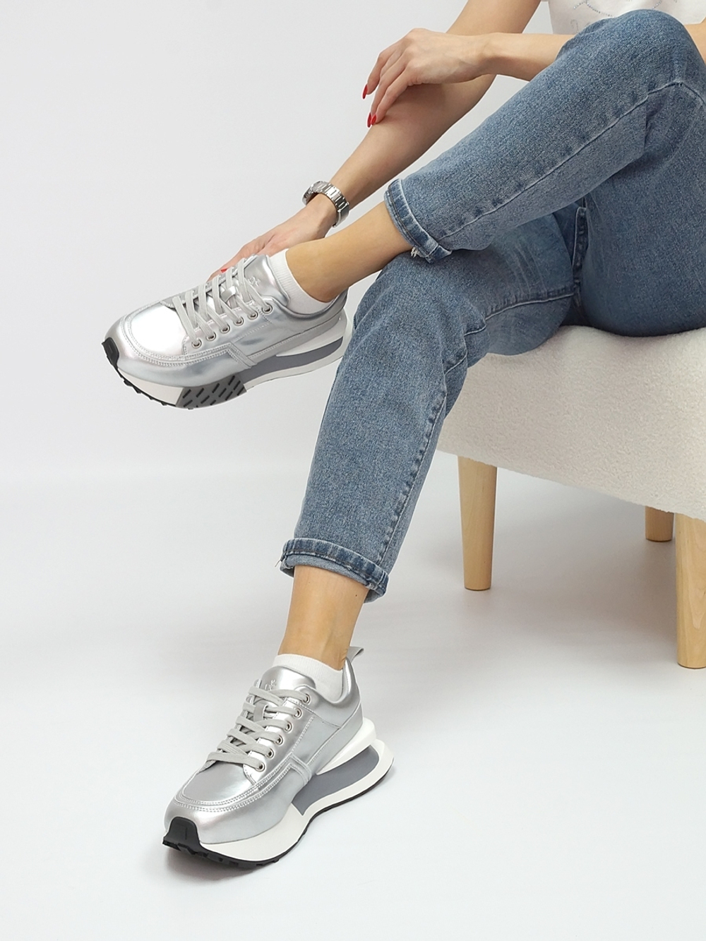 Кроссовки женские демисезонные