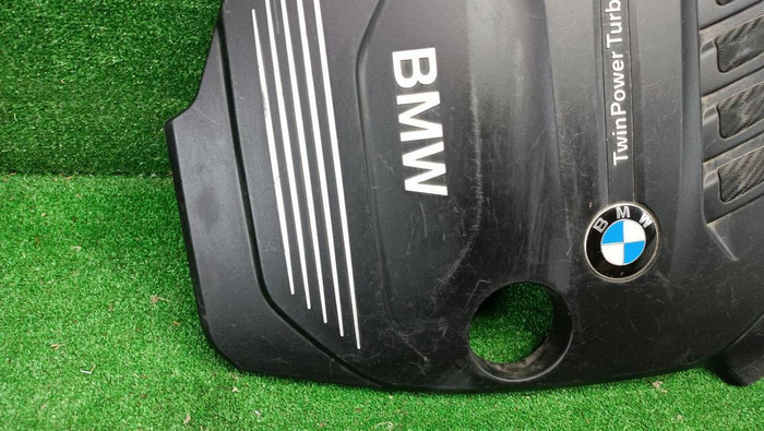 Накладка двигателя BMW 5er G30 (2017-2023)