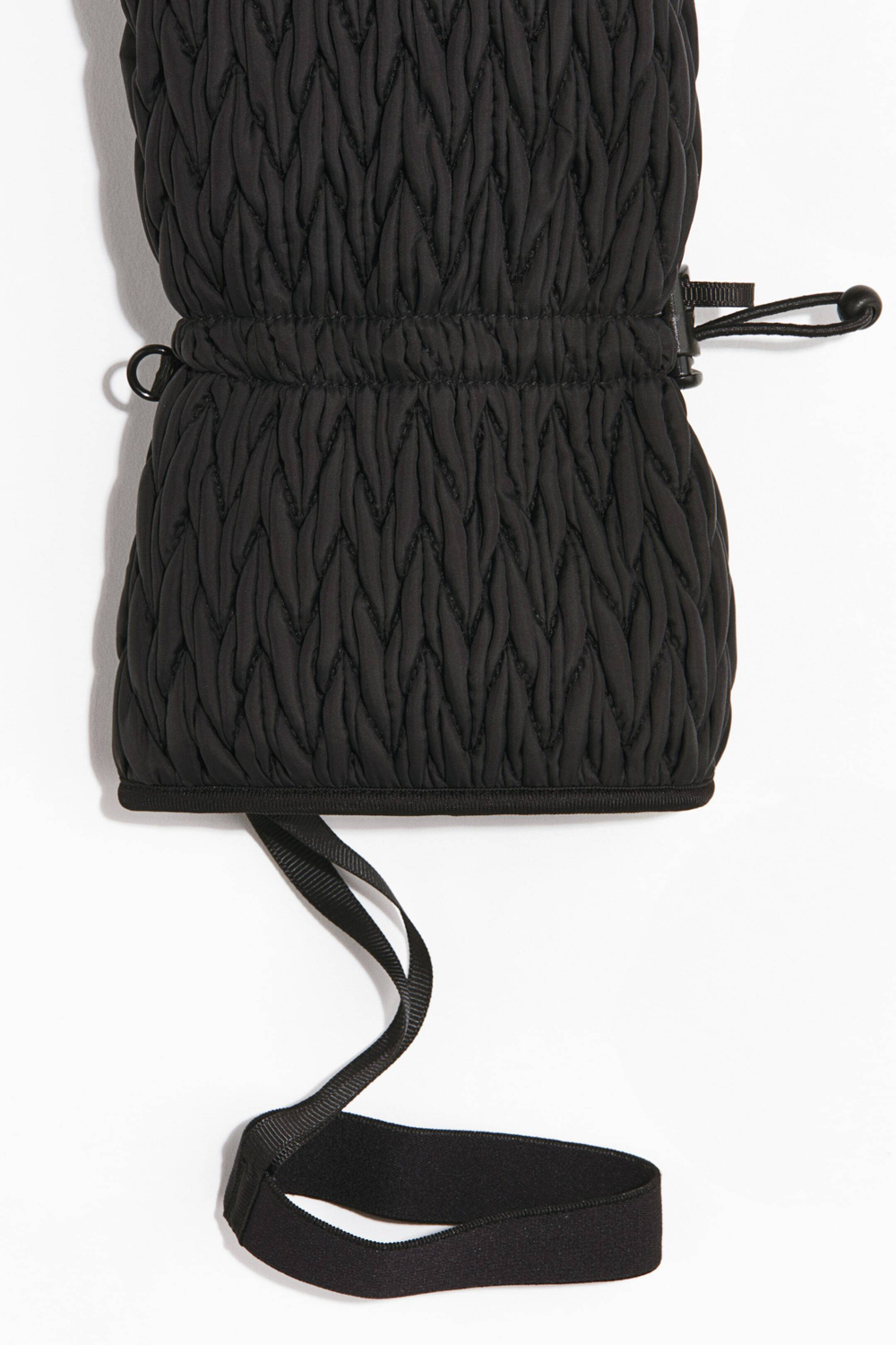 H&M Стеганые лыжные перчатки, черный