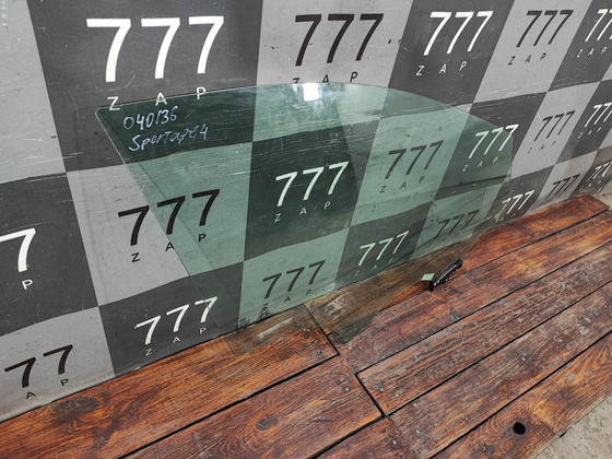 Стекло двери передней правой Kia Sportage 4 (QL) 16-22 Б/У Оригинал 82420F1000