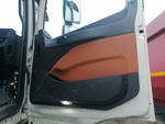 Foton AUMAN 4x2 Седельный тягач BJ4189SLFKA (Дизельный, 11,8 л, 470 л.с. МТ)
