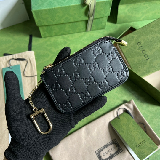 Gucci Supreme Key Pouch
