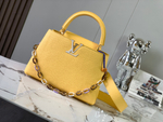 Louis Vuitton Capucines MM