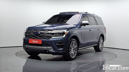 Ford Expedition Platinum 4WD (12.2022)