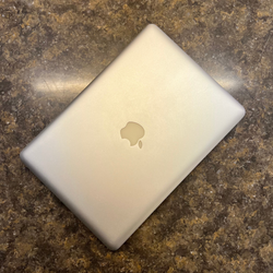 Ноутбук MacBook Pro A1278, 13 дюймов, 2011 год, 2-х ядерный 2.3 Ghz Intel Core i5, 8 Gb, Intel HD Graphics 3000 512 Mb, HDD 320 Gb (хорошее состояние, полностью обслужен, зарядное устройство, Mac OS Ventura)