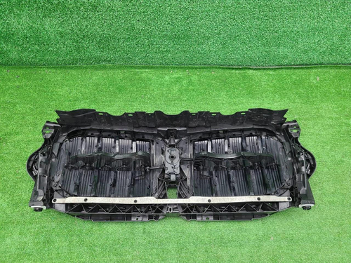 Решетка радиатора BMW X6 G06 (2019-2023)
